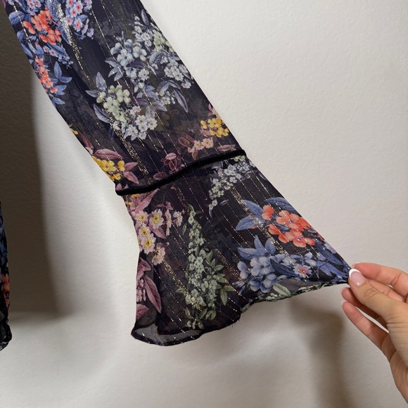 Vineet Bahl Anthropologie Vivienne Floral Embroidered Blouse Size M - Picture 3 of 8